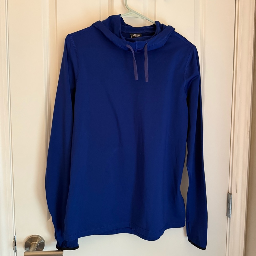 Women's Blue Nike Hoodie Sweater. Used. XL. Dri-Fit. Thumb holes.